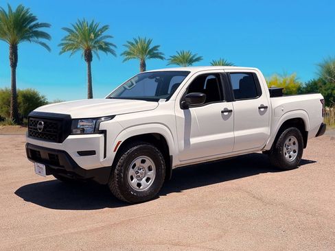 Used 2022 Nissan Frontier S w/ Technology Package AWD/4WD image 30