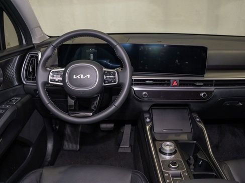 New 2025 Kia Sorento EX image 8
