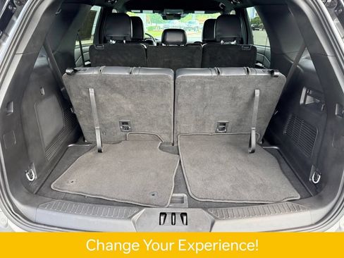 Used 2025 Ford Explorer ST-Line w/ ST-Line Street Pack AWD/4WD image 21