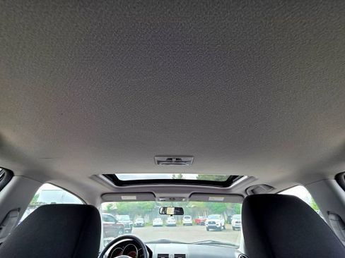 Used 2006 MAZDA MAZDA3 s FWD image 53