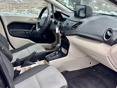 Used 2013 Ford Fiesta S image 2