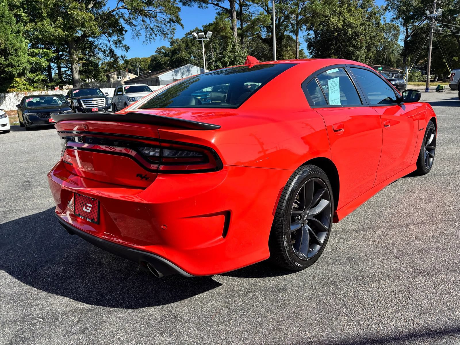 Used 2022 Dodge Charger R/T w/ Plus Group RWD image 3