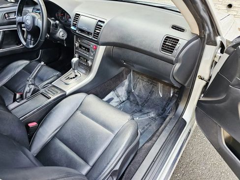 Used 2006 Subaru Legacy 2.5i Limited w/ Appearance Group 1C image 11
