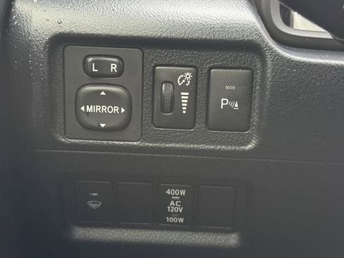 Used 2018 Toyota 4Runner Limited image 25