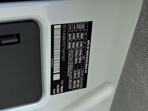 Used 2026 Mercedes-Benz Sprinter 2500 image 25
