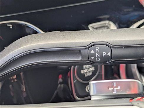 Certified 2025 Mercedes-Benz GLA 250 image 12