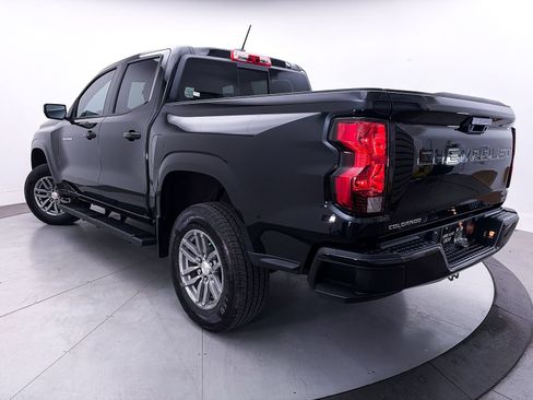 Used 2024 Chevrolet Colorado LT w/ LT Convenience Package RWD image 2