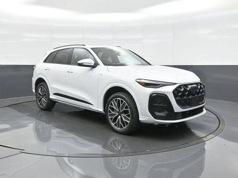 New 2026 Audi Q5 Premium Plus AWD/4WD image 1