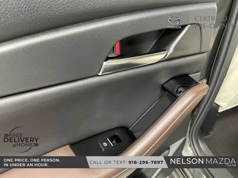 Certified 2025 MAZDA CX-30 AWD 2.5 S w/ Premium Package image 31