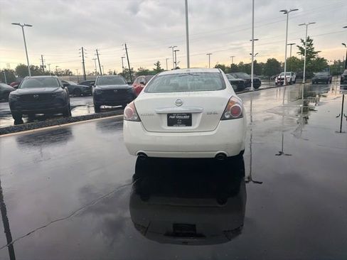 Used 2009 Nissan Altima 2.5 SL w/ SL Pkg FWD image 11