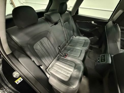 Used 2018 Audi Q5 2.0T Premium Plus w/ Premium Plus Package image 61