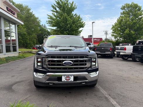 Used 2021 Ford F150 Lariat w/ Equipment Group 502A High AWD/4WD image 3