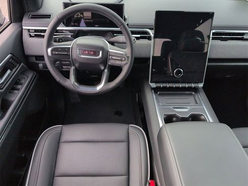 Used 2026 GMC Sierra EV Elevation image 27