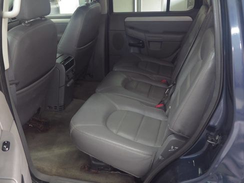 Used 2003 Ford Explorer Sport XLT image 14