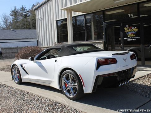 Used 2016 Chevrolet Corvette Stingray Convertible w/ Battery Protection Package image 7