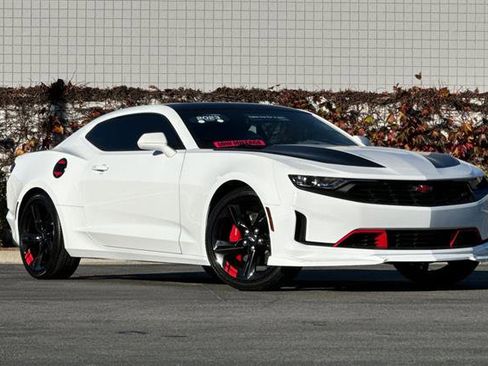 Certified 2023 Chevrolet Camaro LT w/ RS Package image 2