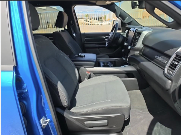 Used 2024 RAM 1500 Big Horn AWD/4WD image 9