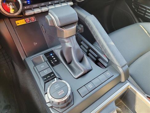 Used 2026 Toyota 4Runner Limited AWD/4WD image 23
