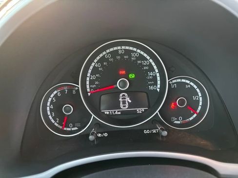 Used 2013 Volkswagen Beetle Turbo image 15