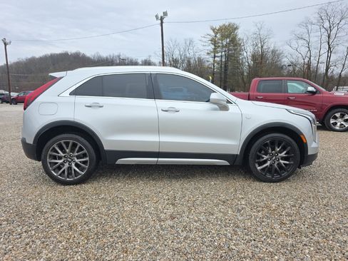 Used 2019 Cadillac XT4 Premium Luxury w/ Cold Weather Package image 4