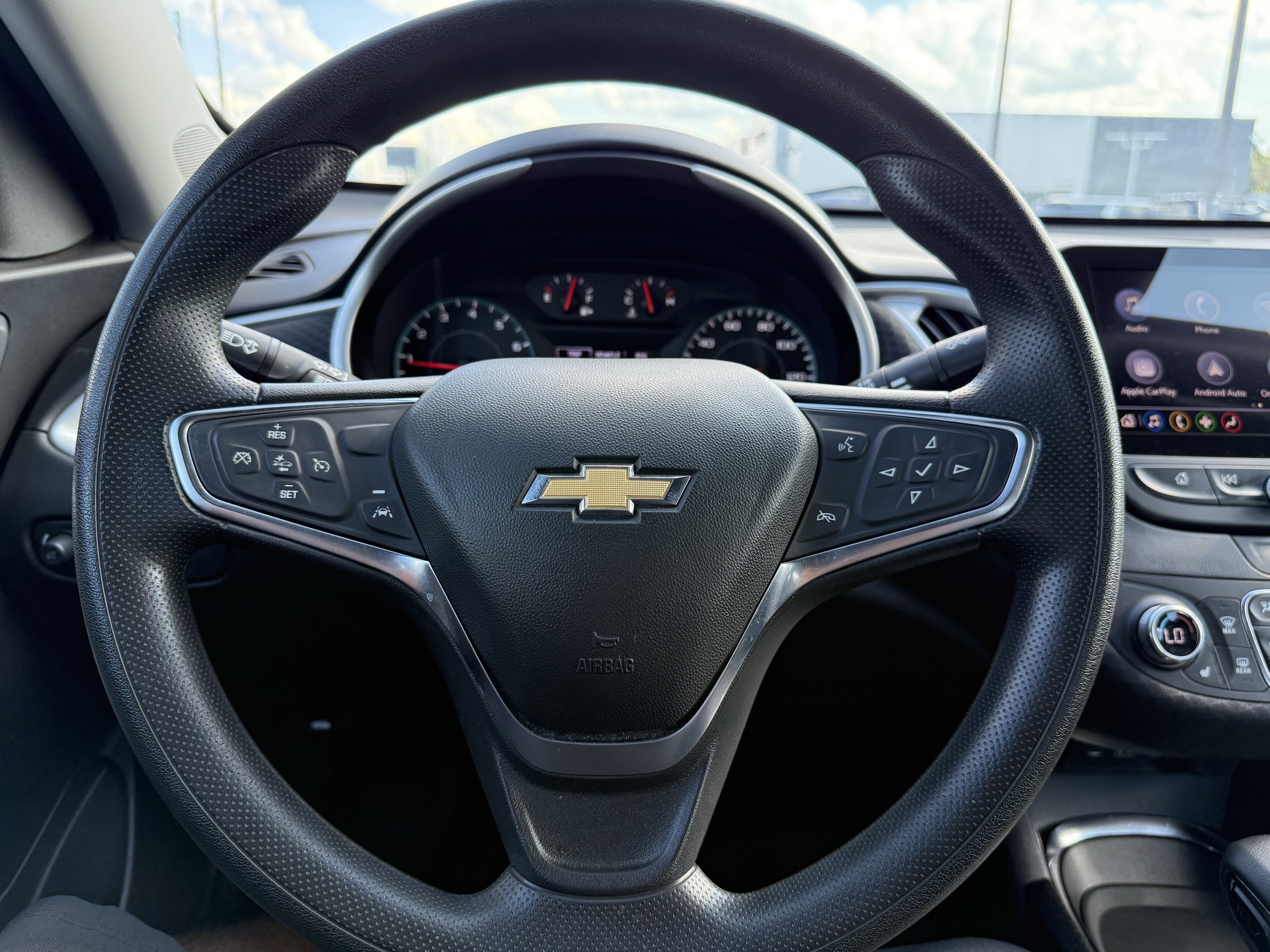 Used 2024 Chevrolet Malibu LT FWD image 17