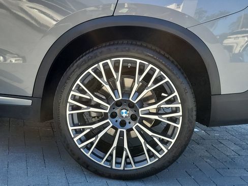 Certified 2024 BMW X5 sDrive40i w/ Premium Package RWD image 10