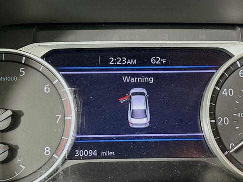 Used 2024 Nissan Sentra SV image 19