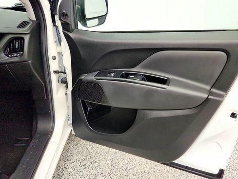 Used 2021 RAM ProMaster City Tradesman FWD image 26