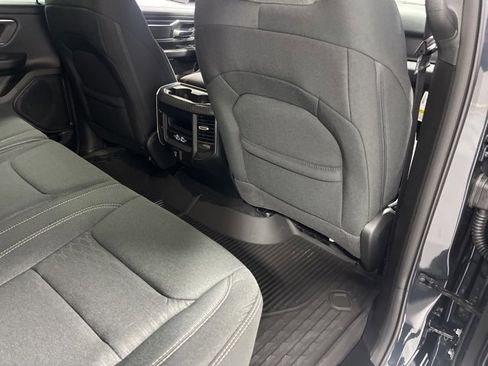 New 2026 RAM 1500 4x4 Crew Cab image 28