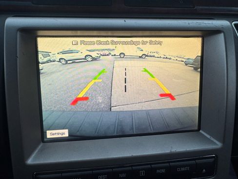 Used 2010 Ford Flex Limited image 22