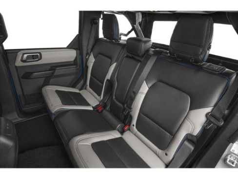 Used 2024 Ford Bronco Wildtrak AWD/4WD image 12