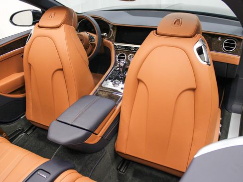 New 2026 Bentley Continental GTC image 35