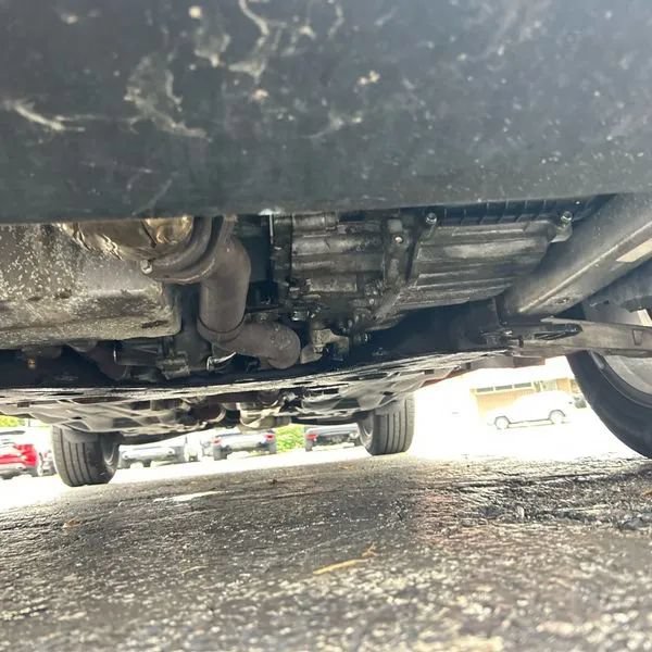 Used 2019 Jeep Cherokee Limited AWD/4WD image 9