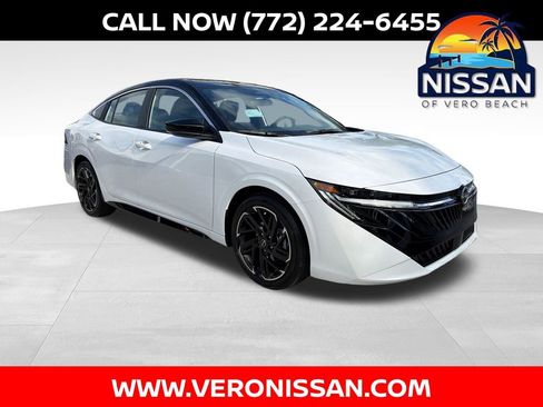 New 2026 Nissan Sentra SR w/ Floor Mat Package FWD image 1