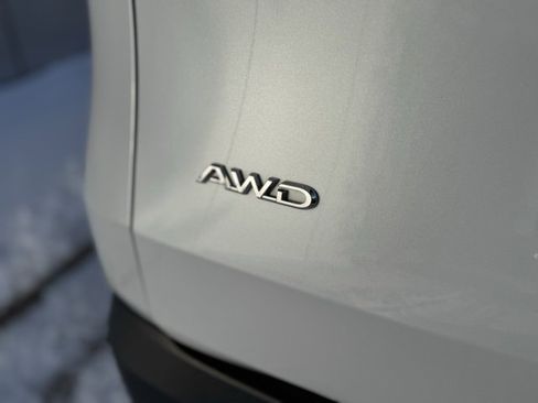 Used 2024 Toyota Grand Highlander XLE image 45