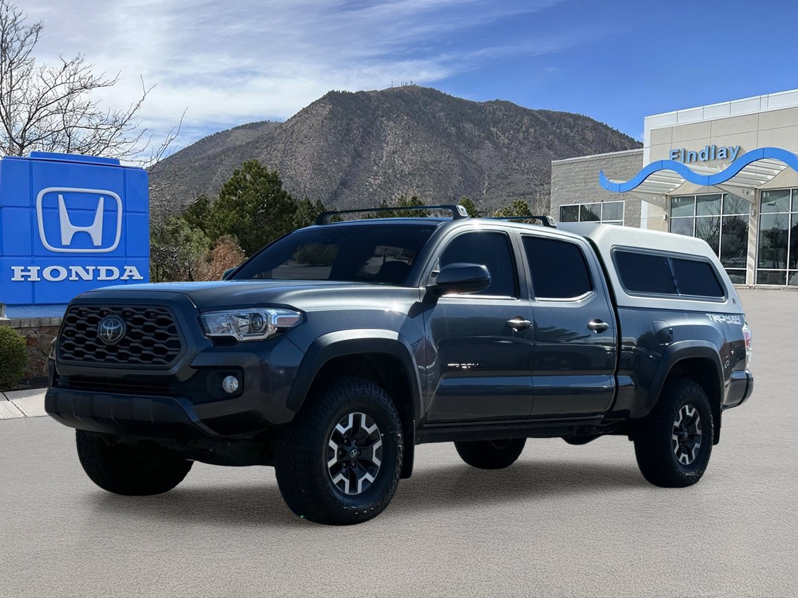 Used 2021 Toyota Tacoma TRD Off-Road w/ Technology Package AWD/4WD image 2