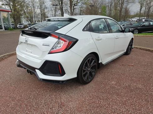 Used 2018 Honda Civic Sport Touring image 6