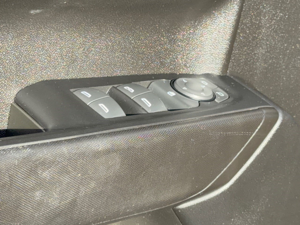 Used 2023 Chevrolet Silverado 1500 Custom RWD image 15