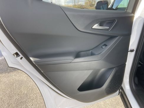 New 2026 Chevrolet Equinox LT image 24