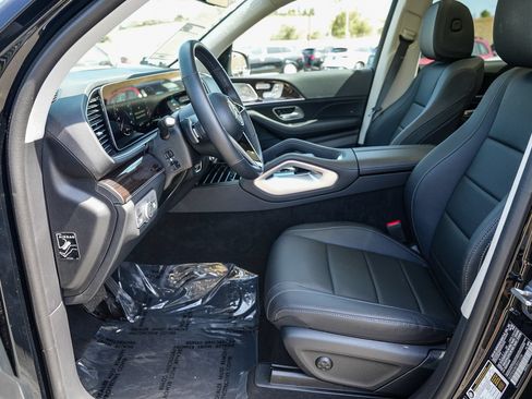 Certified 2026 Mercedes-Benz GLE 450 4MATIC image 17