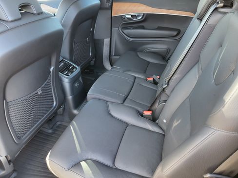 Certified 2023 Volvo XC90 T8 Plus w/ Protection Package Premier image 14