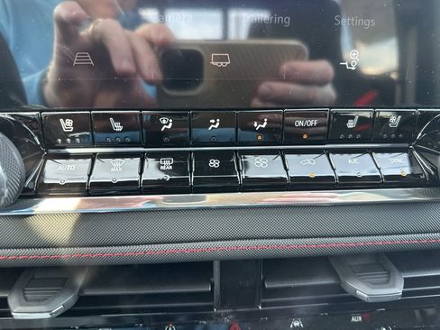 New 2026 Chevrolet Colorado Z71 w/ Z71 Convenience Package 2 image 15