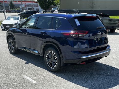 New 2026 Nissan Rogue Platinum AWD/4WD image 5