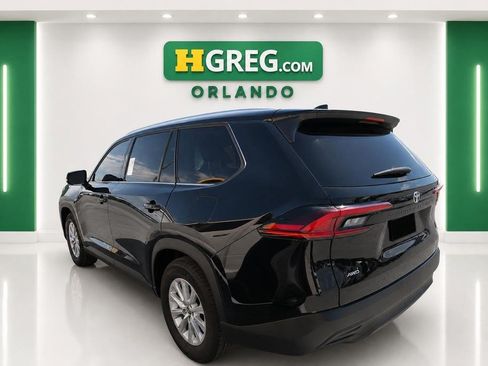 Used 2025 Toyota Grand Highlander AWD image 2