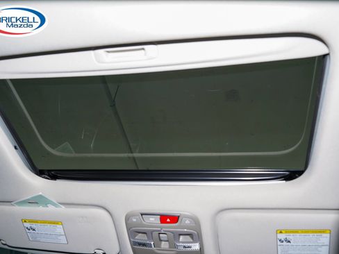 Used 2024 Kia Telluride S w/ S Sunroof Package FWD image 21