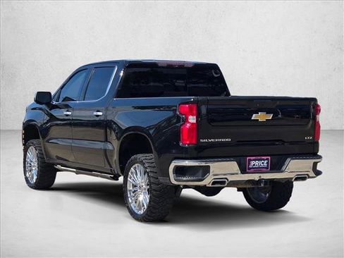 Used 2021 Chevrolet Silverado 1500 LTZ w/ LTZ Premium Package AWD/4WD image 6