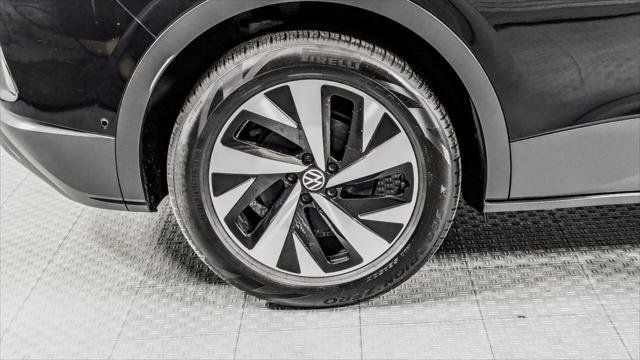 Used 2024 Volkswagen ID.4 Pro RWD image 33