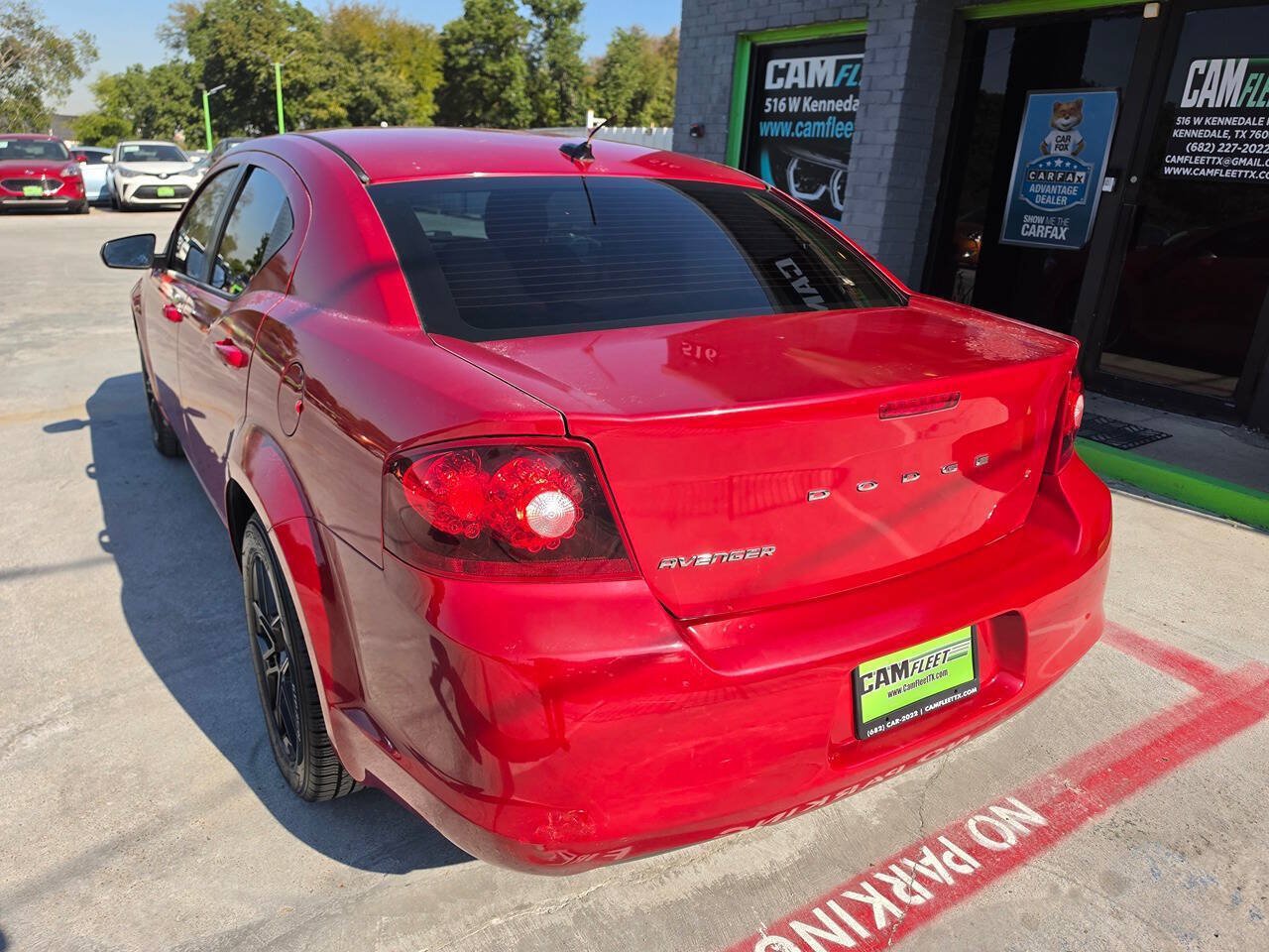 Used 2013 Dodge Avenger SE FWD image 10