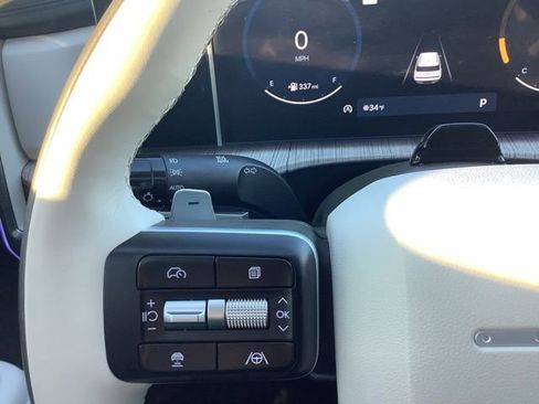 Certified 2025 Hyundai Santa Fe Calligraphy image 42