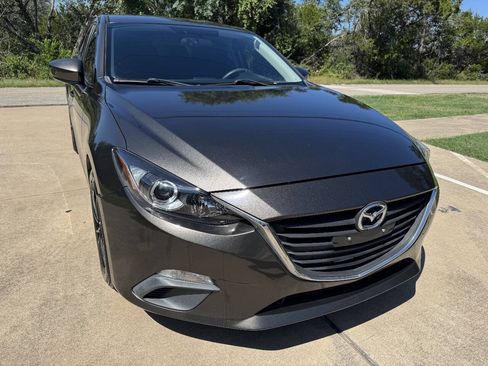 Used 2014 MAZDA MAZDA3 i Sport FWD image 3